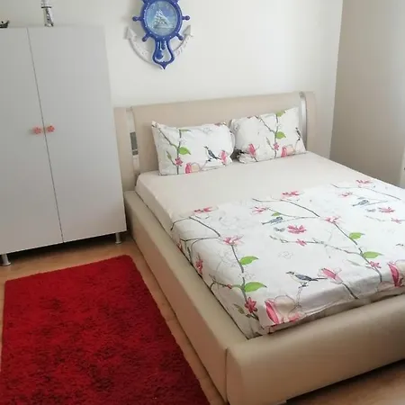Apartament Farah
